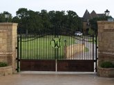 Custom Ranch gates Texas